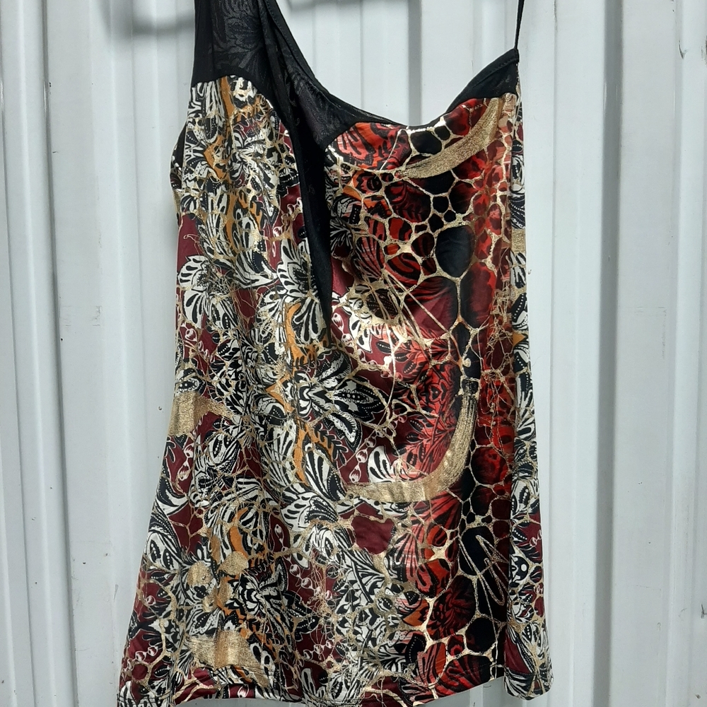 Ladies clothing